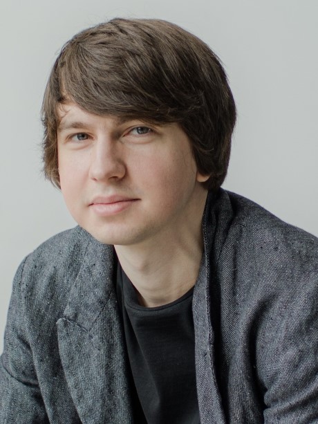 Алексей Мельников — портрет